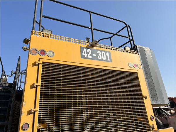 Used Letourneau Model L-1350 Front End Wheel Loader)